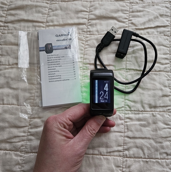 Garmin vivoactive HR (0925) - Picture 1 of 5